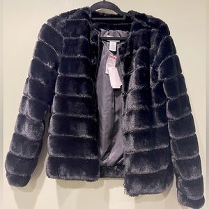 New with tags - Fur Jacket - Size XSmall